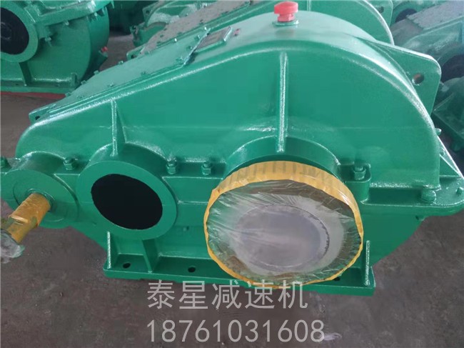 ZQD大速比圓柱齒輪減速機(jī)